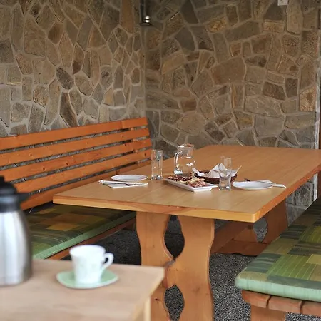 Silec Гостевой дом Smarje pri Jelsah